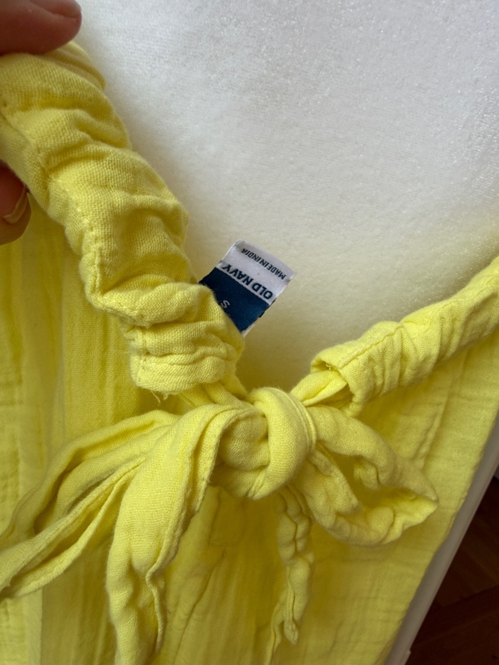 Old Navy Beach Dress Women’s Yellow Lightweight Size Small Back Tie - Picture 7 of 9